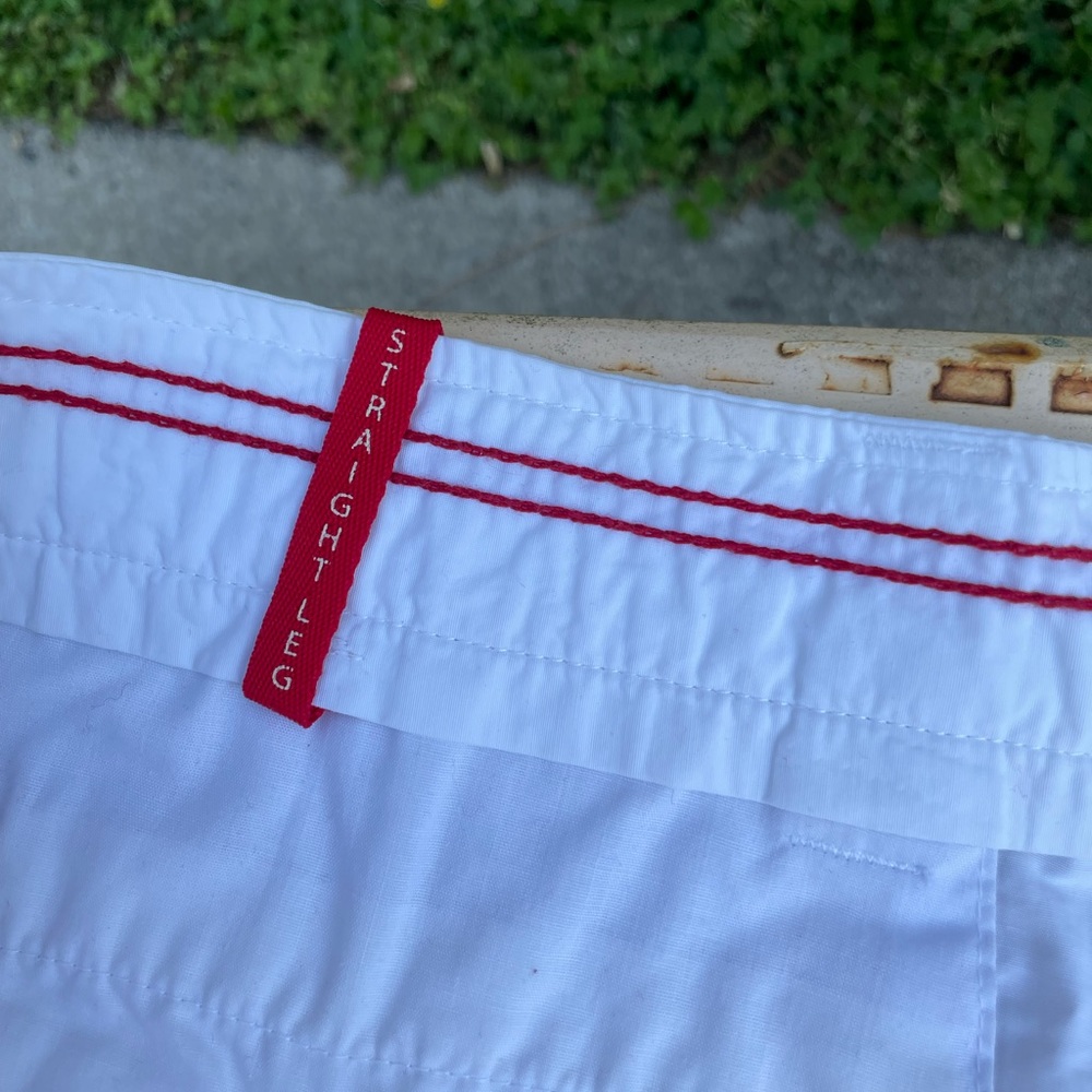 Men’s white Victorinox shorts Sz. 38 - Picture 7 of 10